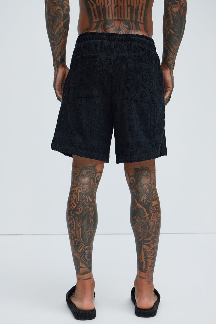 Link Textured Shorts - Black