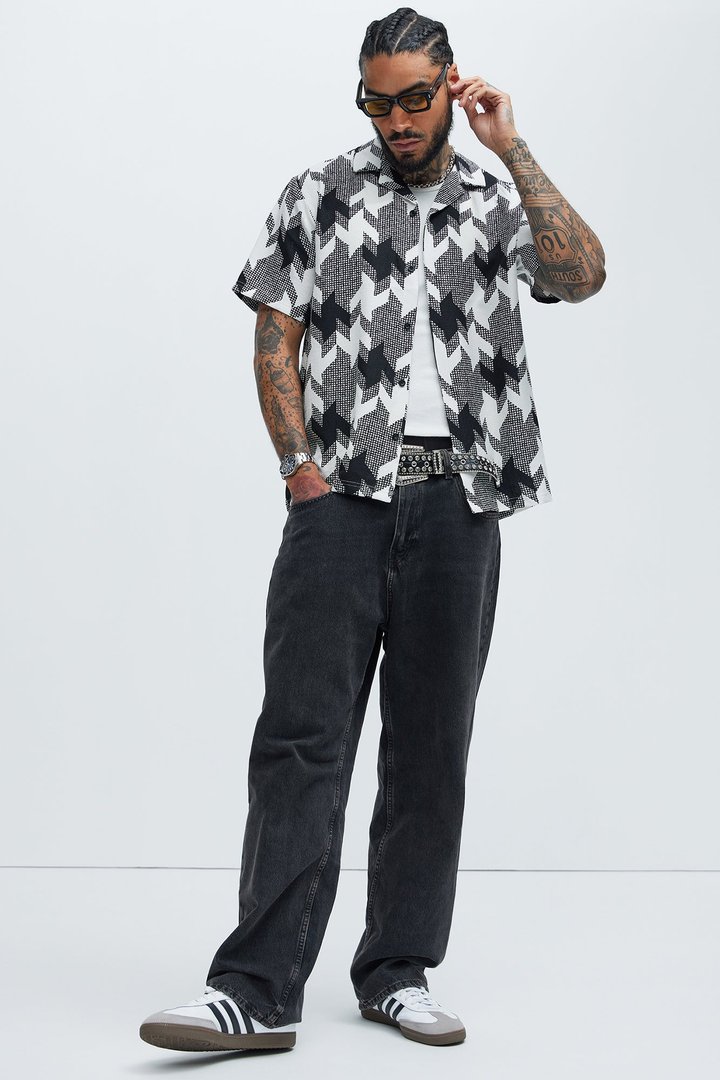 Dagger Shirt - Black/combo