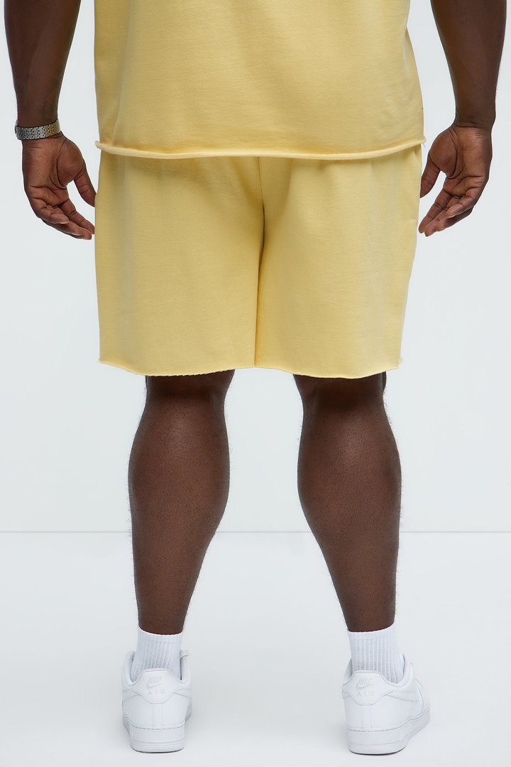Manhattan Sweatshorts - Yellow