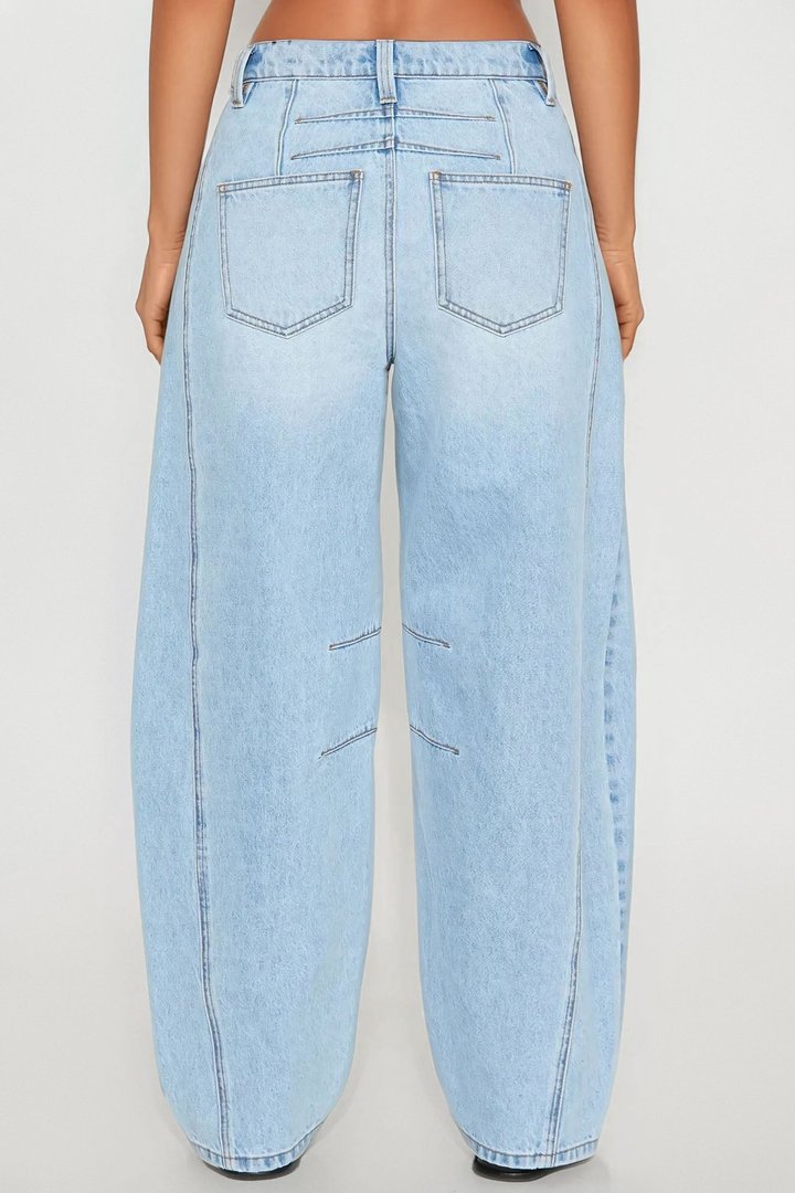 Montebello Barrel Leg Jean - Light Wash