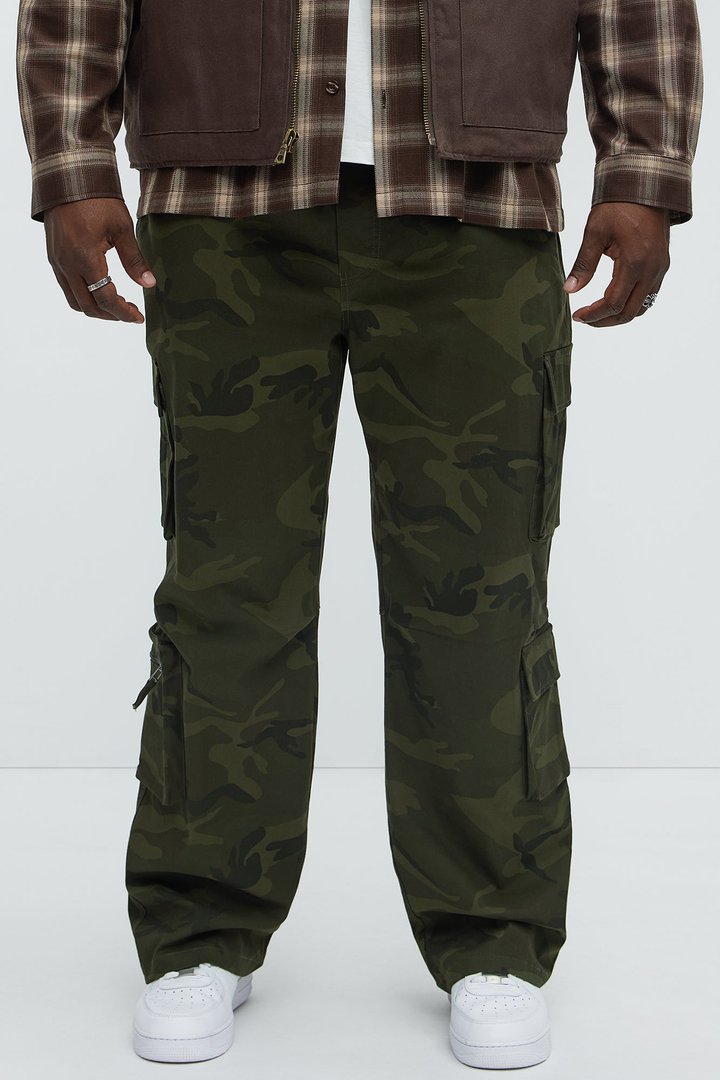 Stay On It Straight Cargo Pants - Camouflage
