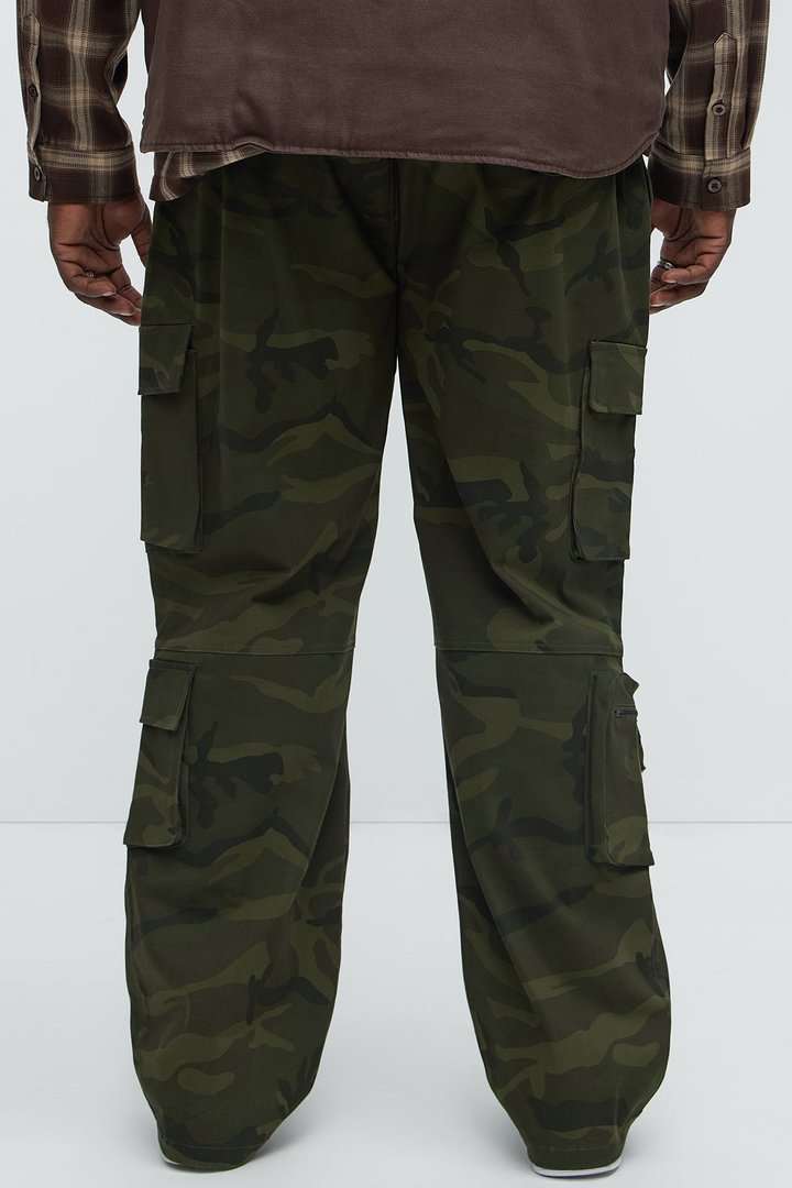 Stay On It Straight Cargo Pants - Camouflage