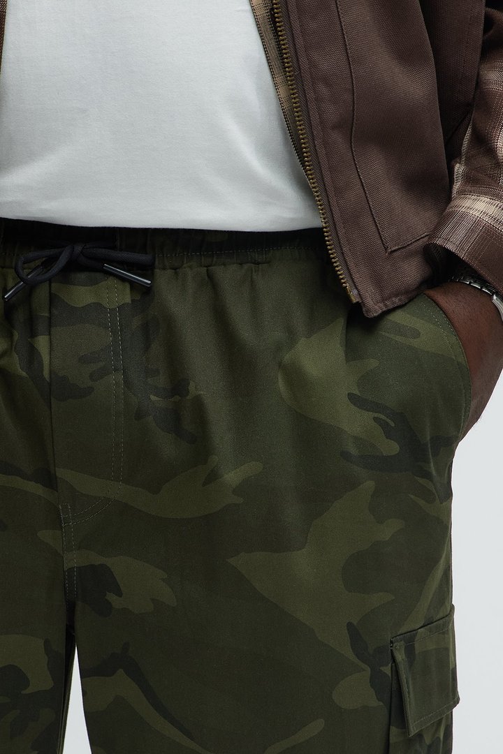 Stay On It Straight Cargo Pants - Camouflage