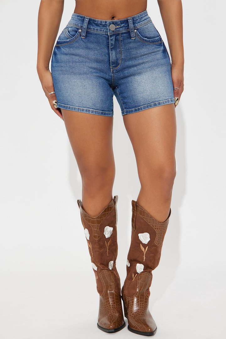 Summer Bliss Booty Lifter Denim Shorts - Medium Wash