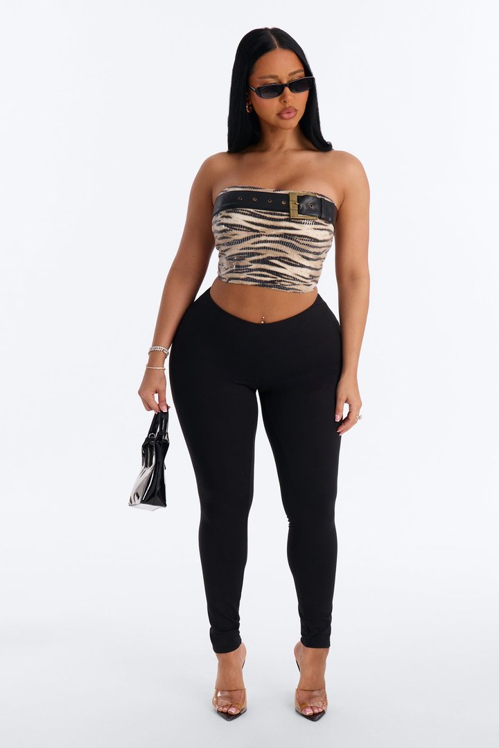 Feeling Cheeky Mid Rise Ruched Butt Legging - Black