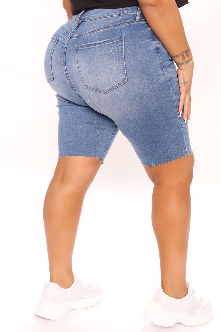 Clock Strikes Midnight Stretch Denim Bermudas - Medium Blue Wash