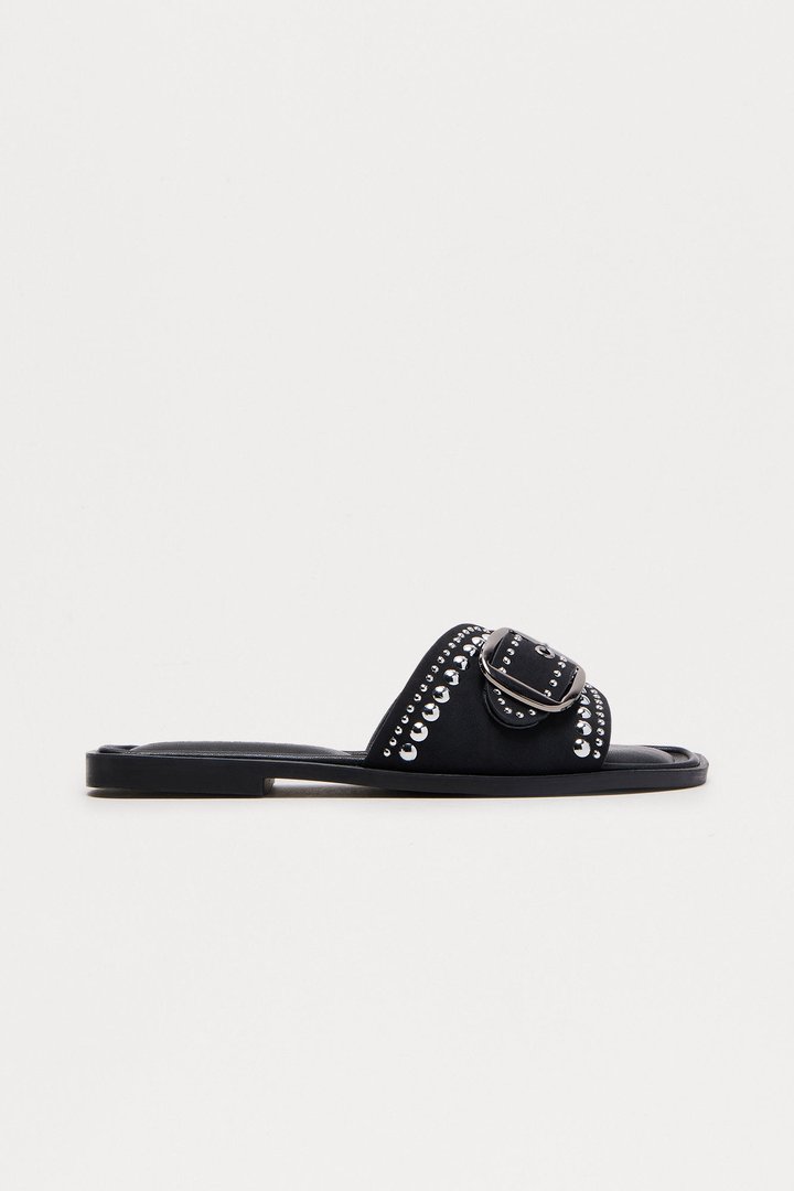 Palisades Buckle Studded Sandals - Black