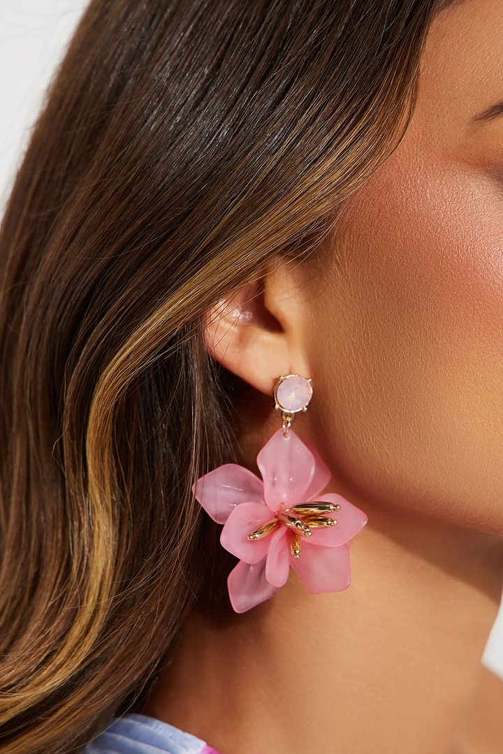 Prettiest Pedals Floral Earrings - Pink