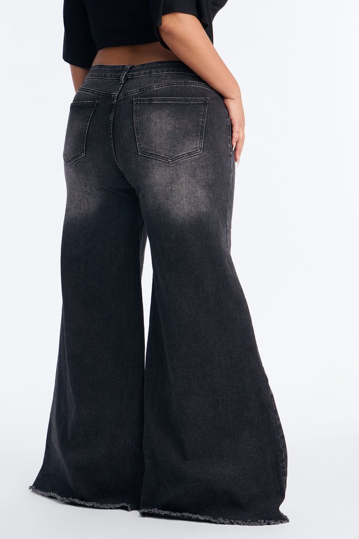 Take It Back Fray Hem Wide Leg Jeans - Black Wash