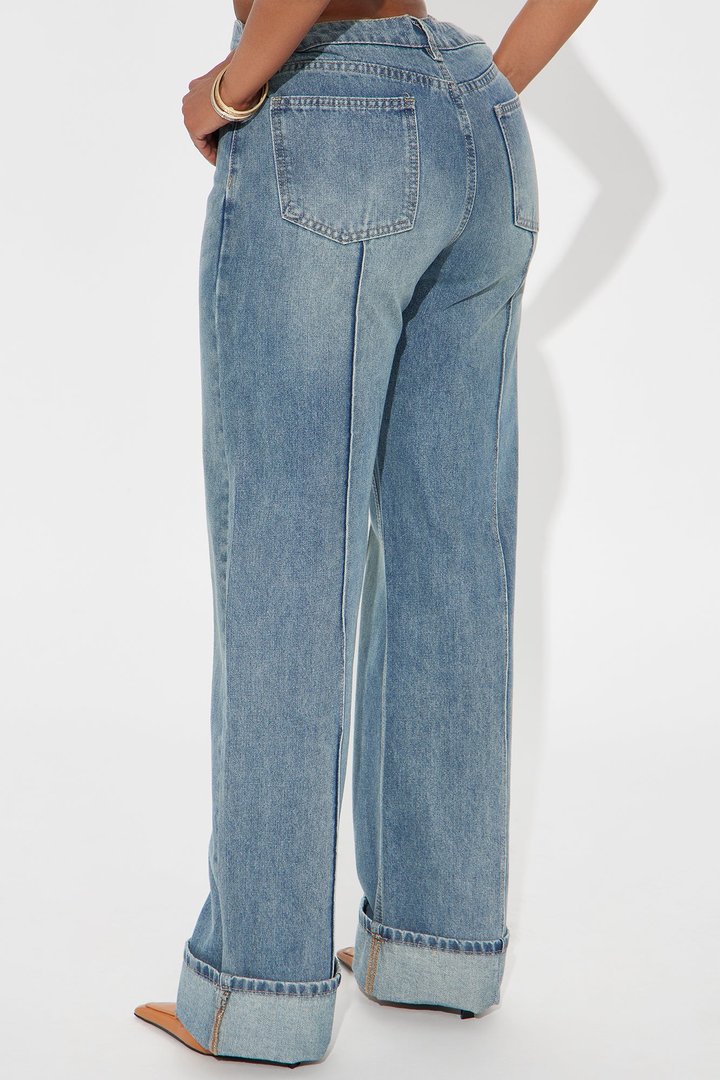 En Route Cuffed Wide Leg Jeans - Medium Wash