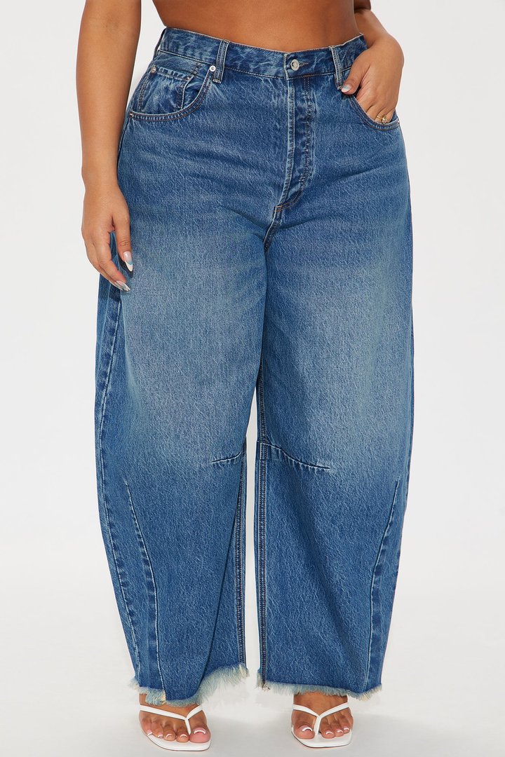 Ciao Bella Barrel Leg Jeans - Medium Wash