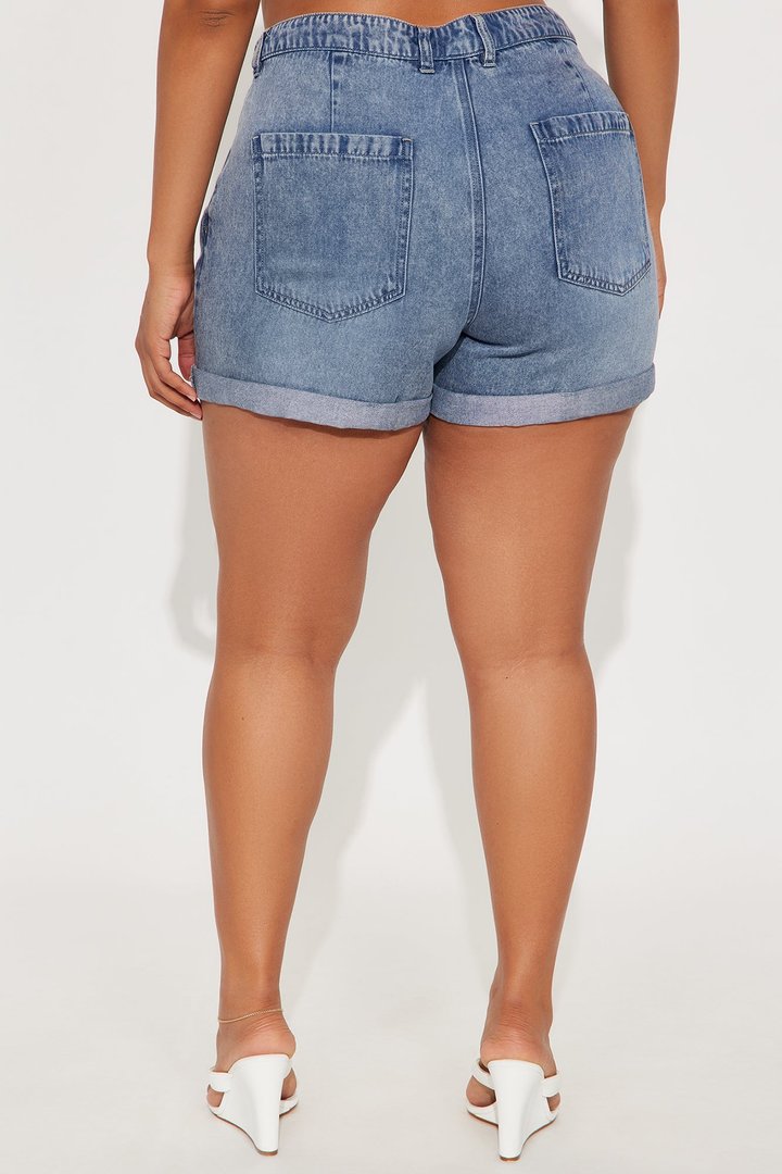 Getaway Denim Shorts - Medium Wash