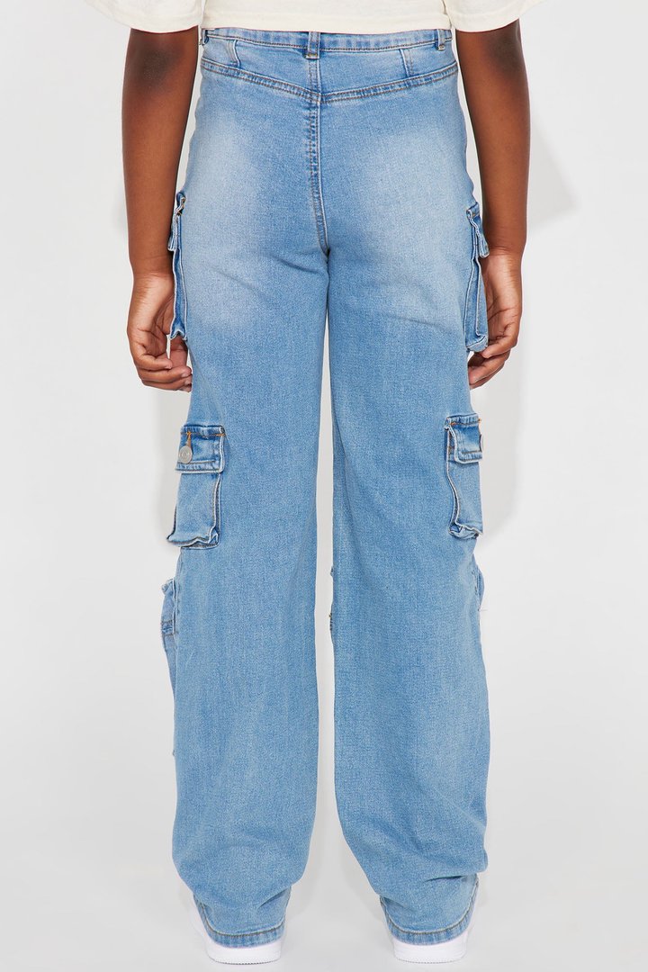 Mini Lily High Rise Cargo Jeans - Light Wash