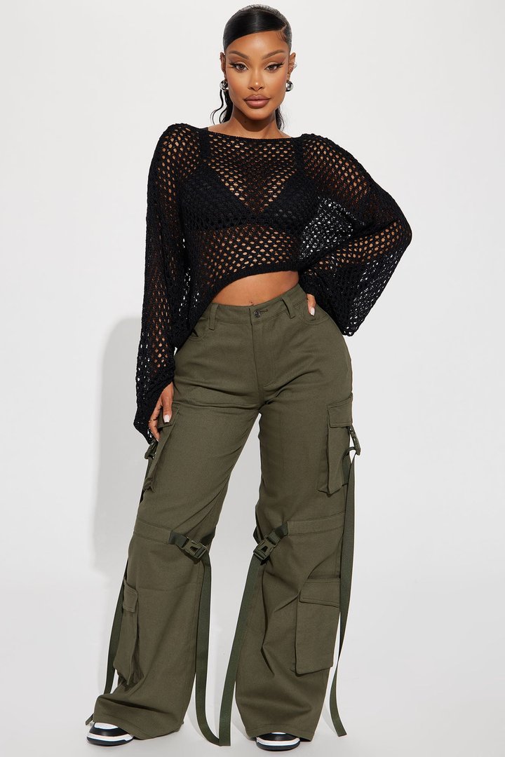 Sun Spirit Crochet Sweater - Black