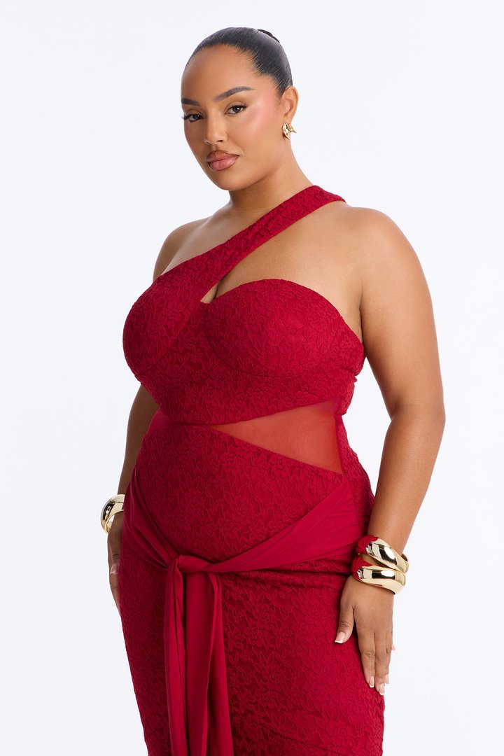 Kayleigh Mermaid Lace Midi Dress - Red