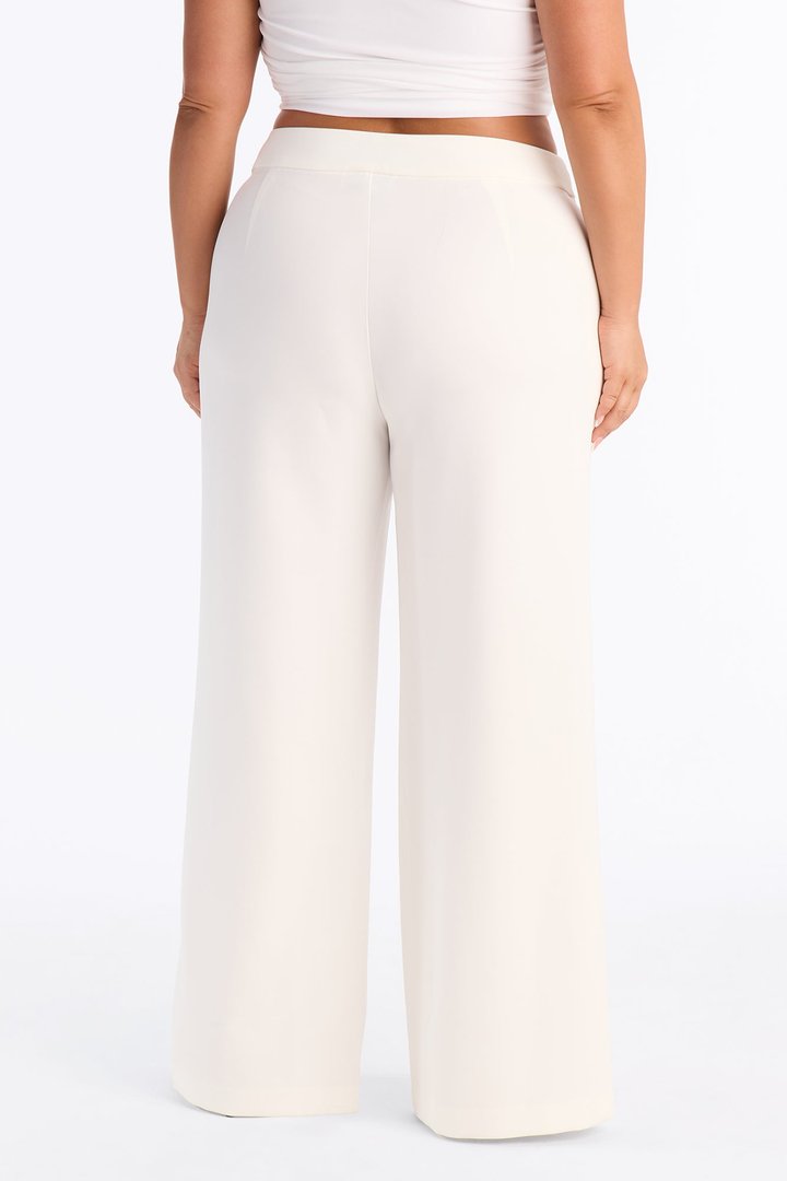 Polished Perfection Crepe Tie Waist Trouser 33″ - Ivory