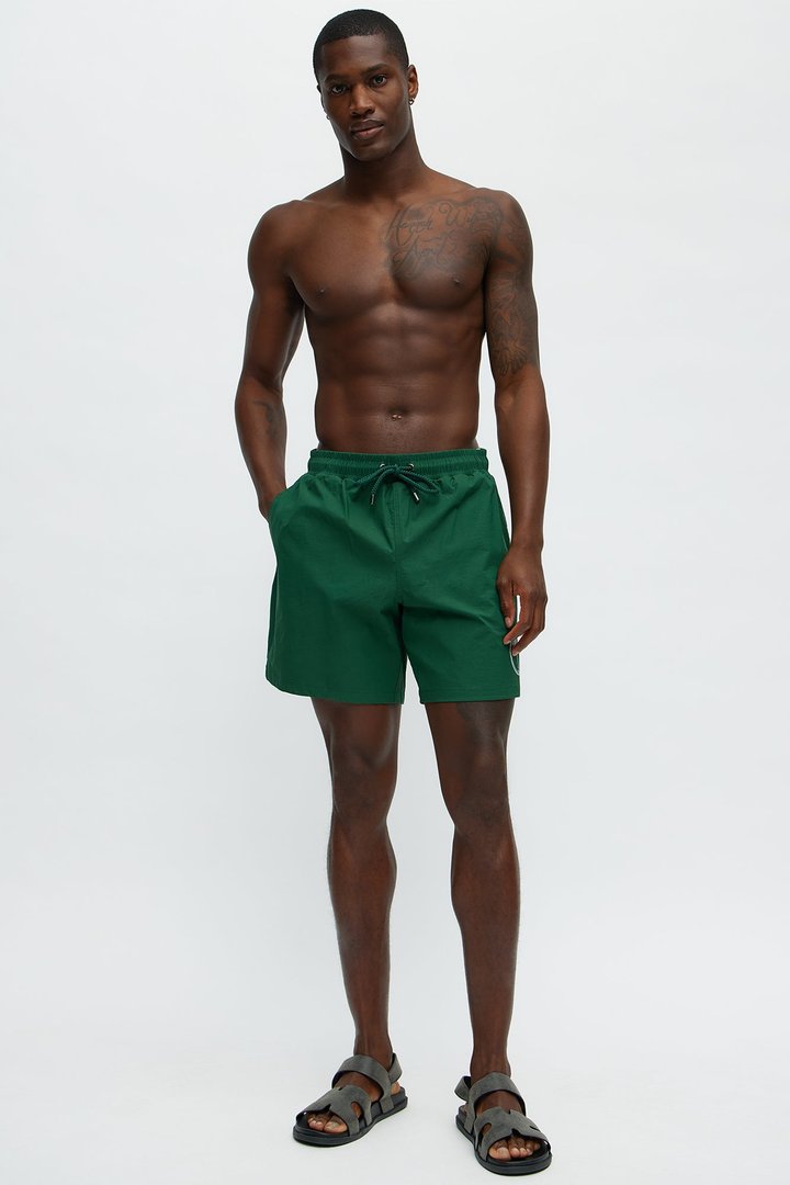Palm Haven Swim Trunk 7″ - Green