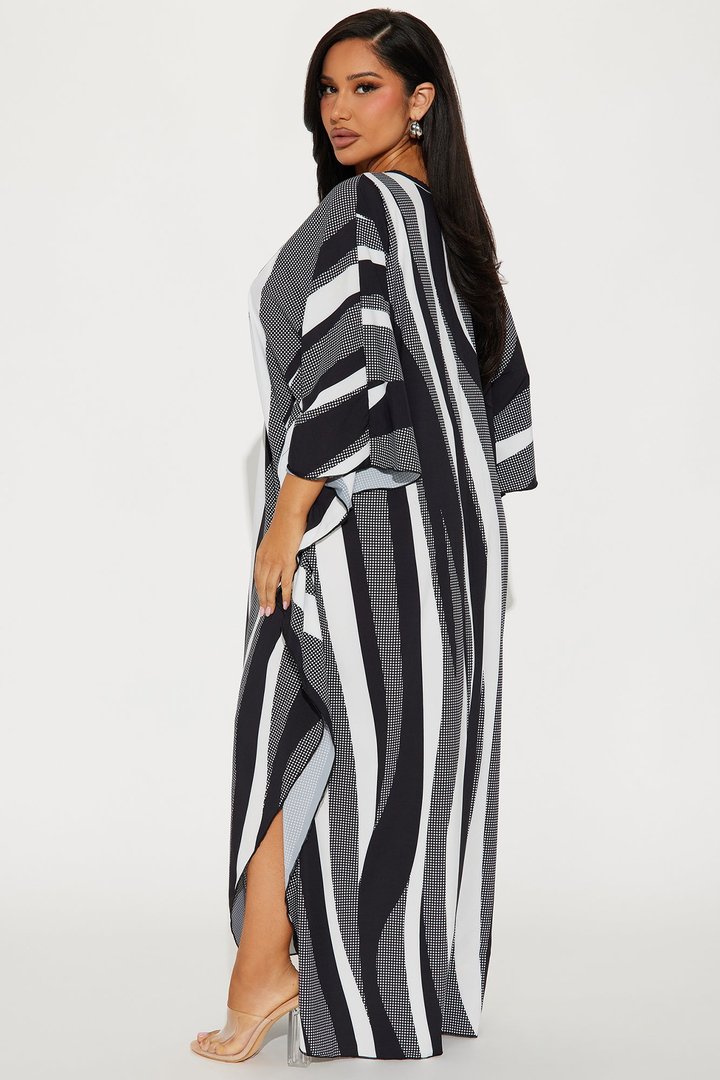 Private Island Maxi Cover Up - Black/White