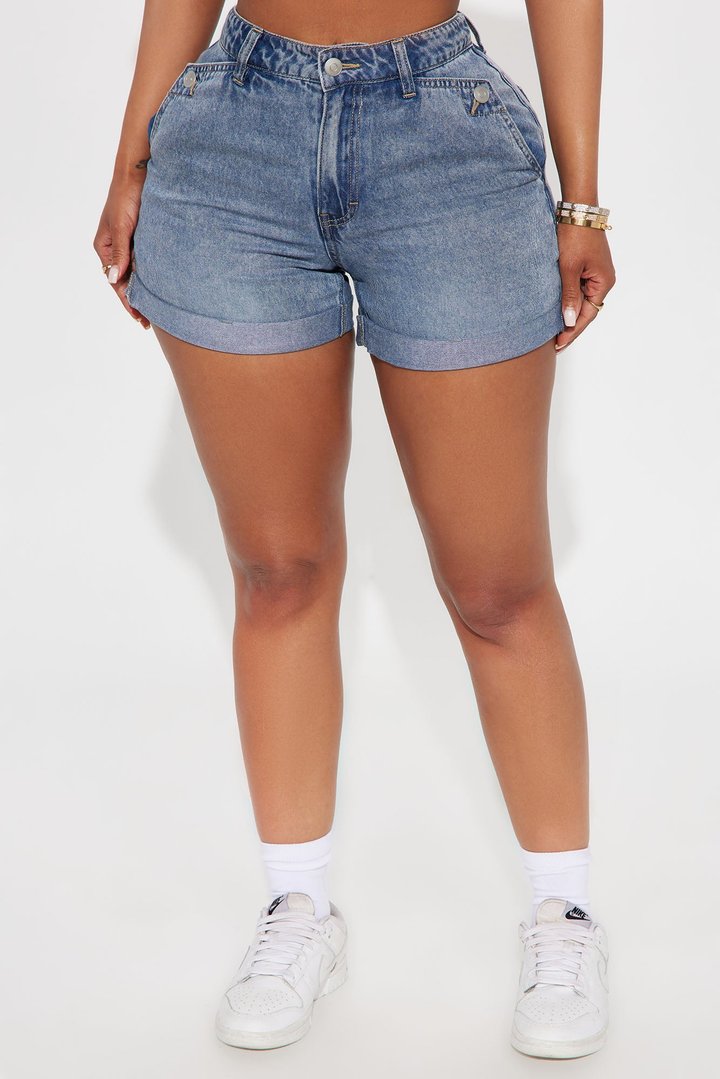 Getaway Denim Shorts - Medium Wash