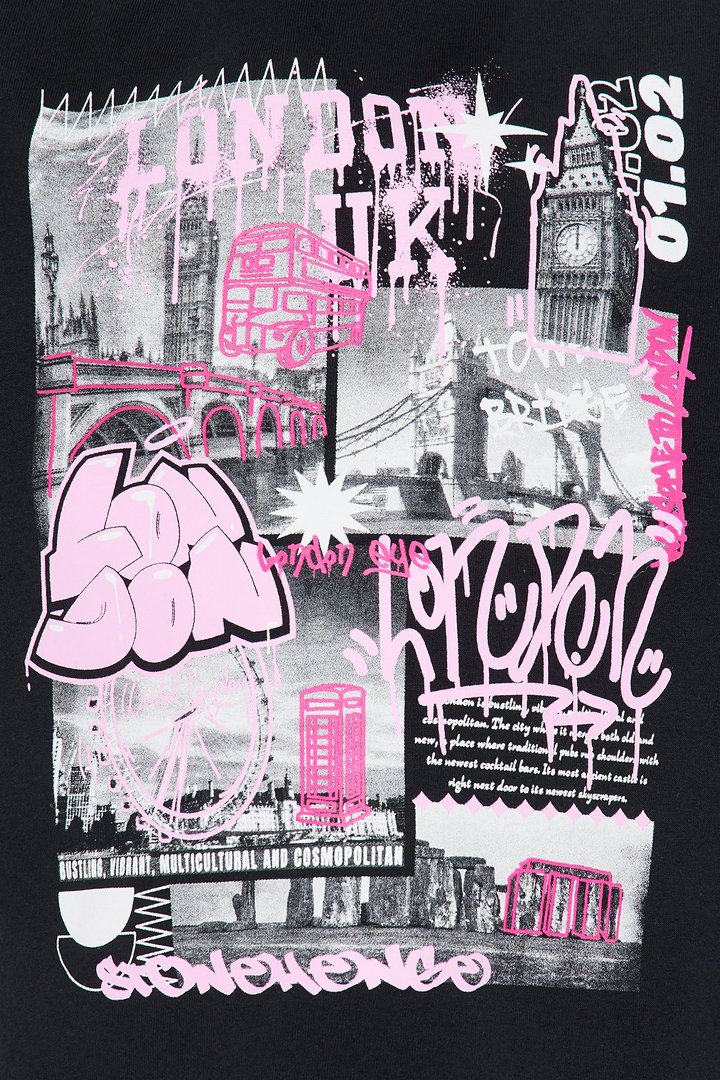 Mini Life In London Graphic Tee - Black