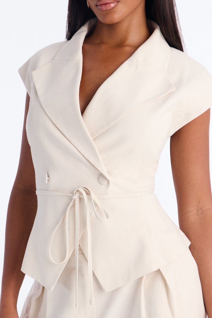 Emilia Linen Sleeveless Blazer - Ivory