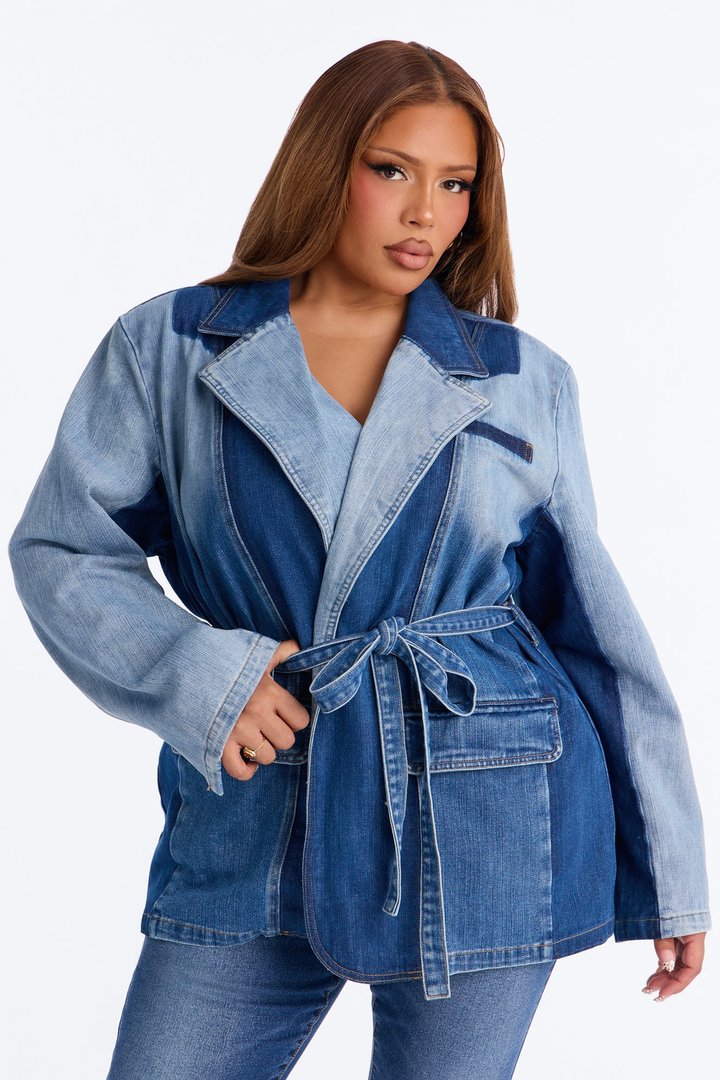 Sharp Contrast Denim Blazer - Medium Wash