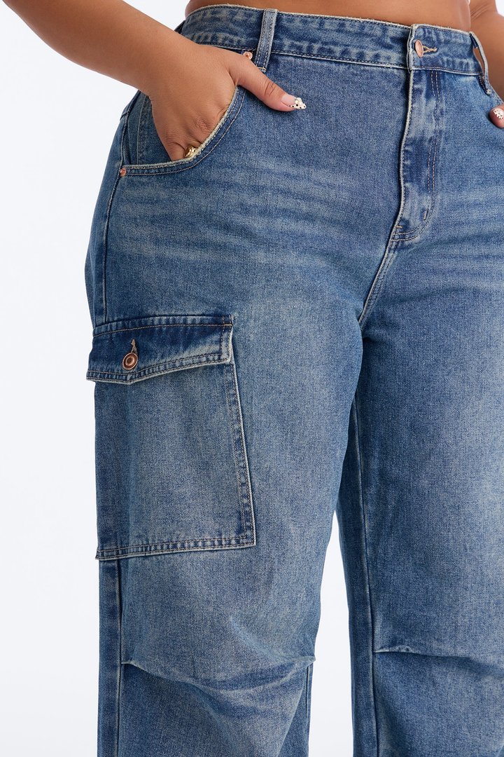 Rosarito Tinted Cargo Jeans - Medium Wash