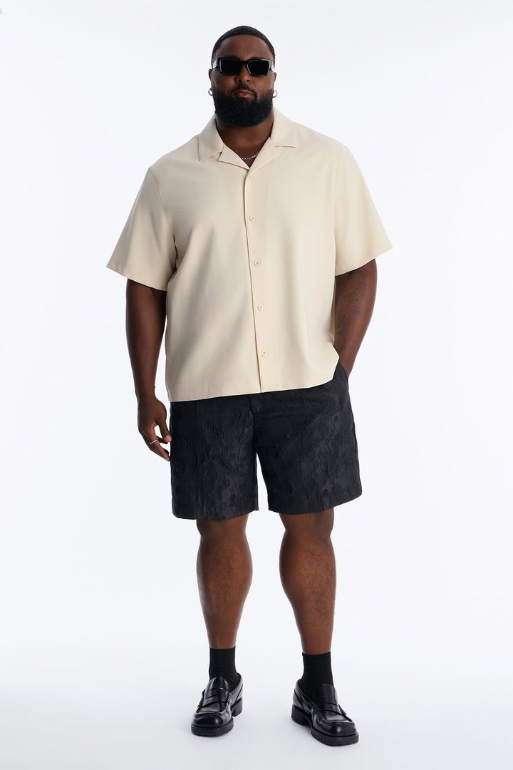 Straight Rose Mirage Short - Black