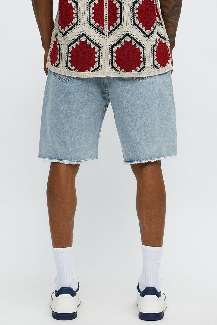 Relaxed Come In Clutch Studded Denim Shorts - Light Blue Wash