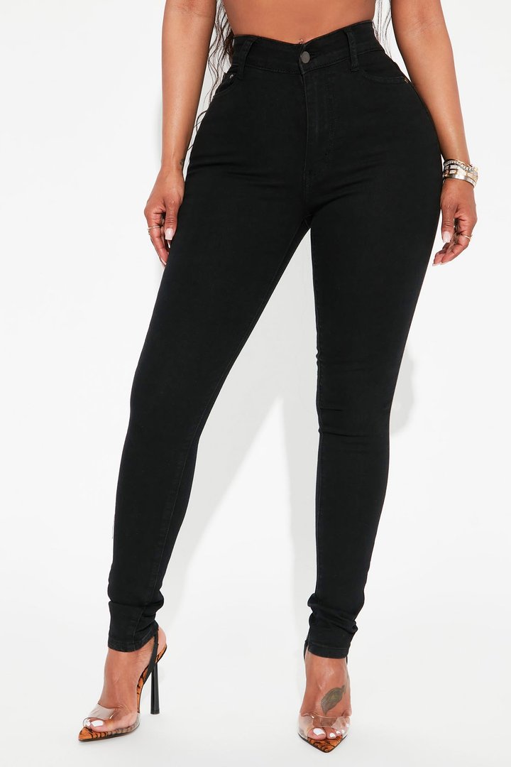 Coraline High Rise Jeans - Black