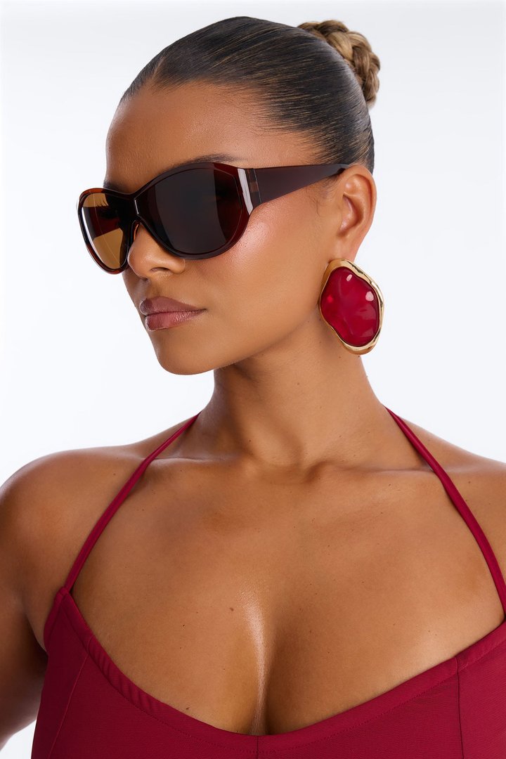 Always On The Look Out Sunglasses - Brown