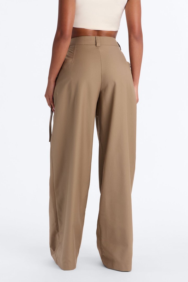 Avonlea Oversized Tie Pocket Wide Leg Trouser - Khaki