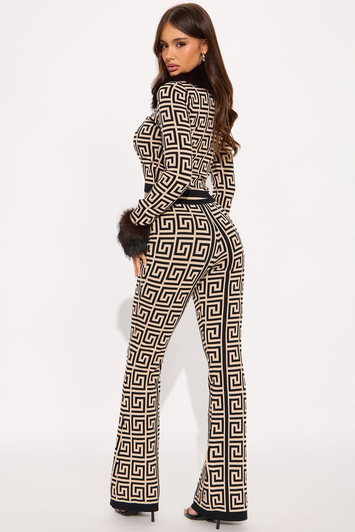 Rich Auntie Faux Fur Trim Sweater Pant Set - Taupe/combo