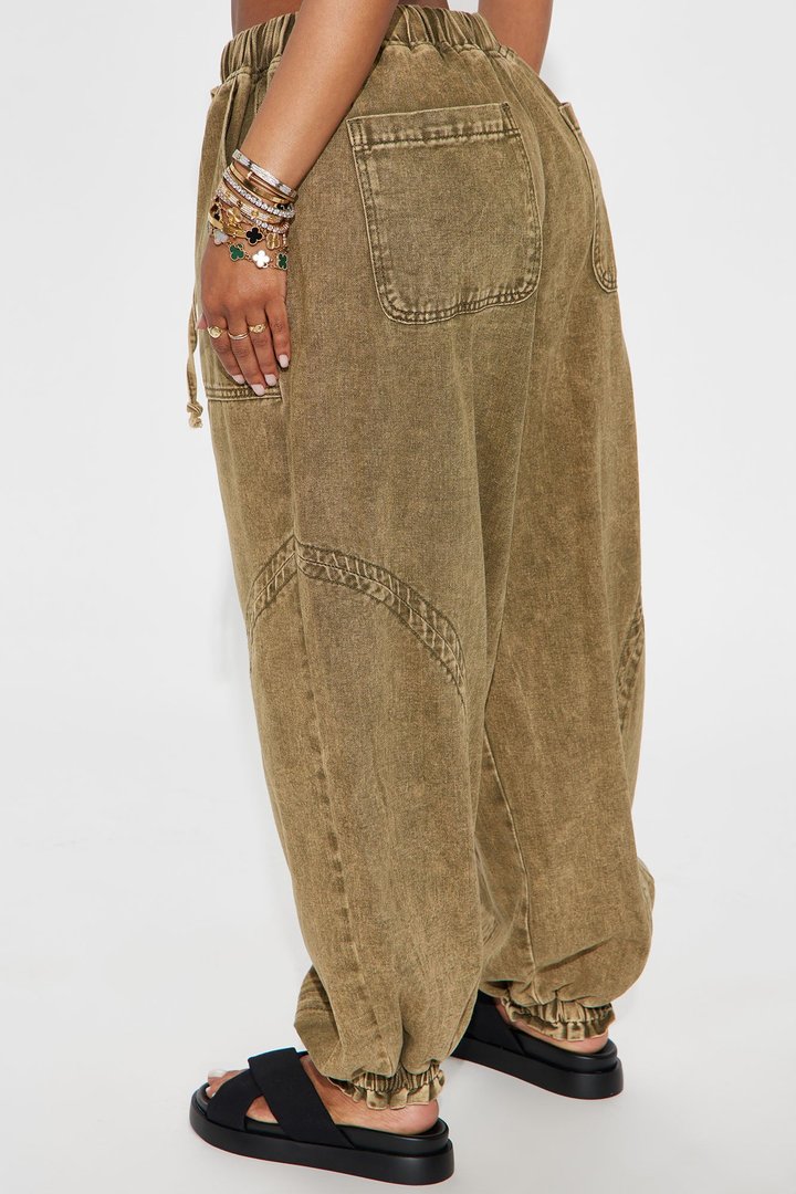 Alicia Washed Jogger Twill Pant - Olive