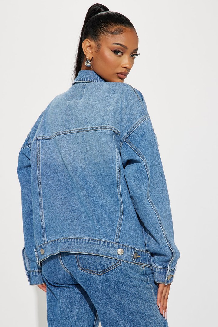 High Standards 90's Boyfriend Denim Trucker Jacket - Medium Wash