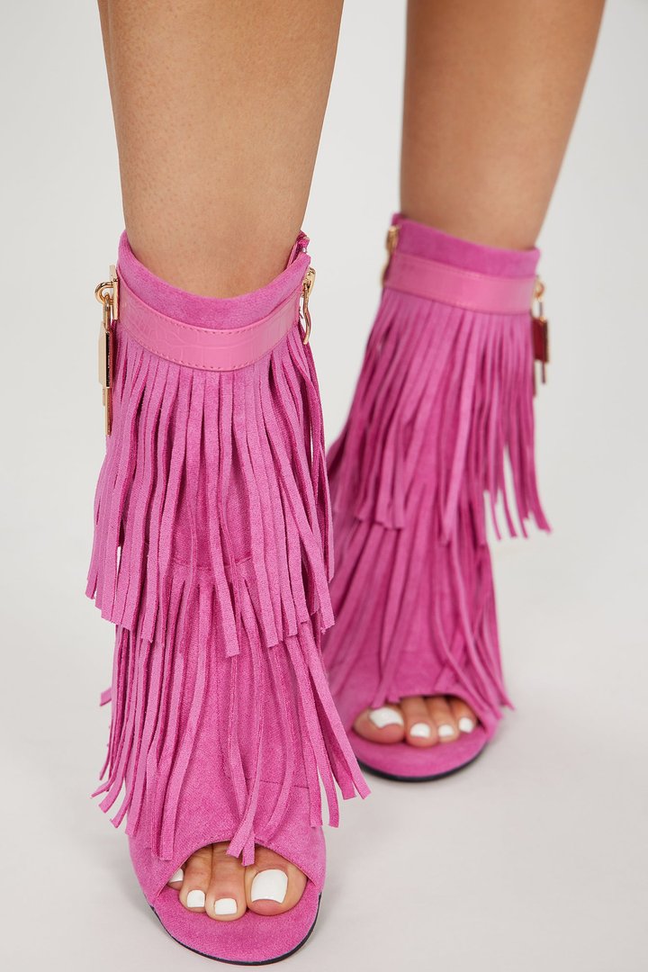 New Girl On Da Block Flat Sandals - Pink