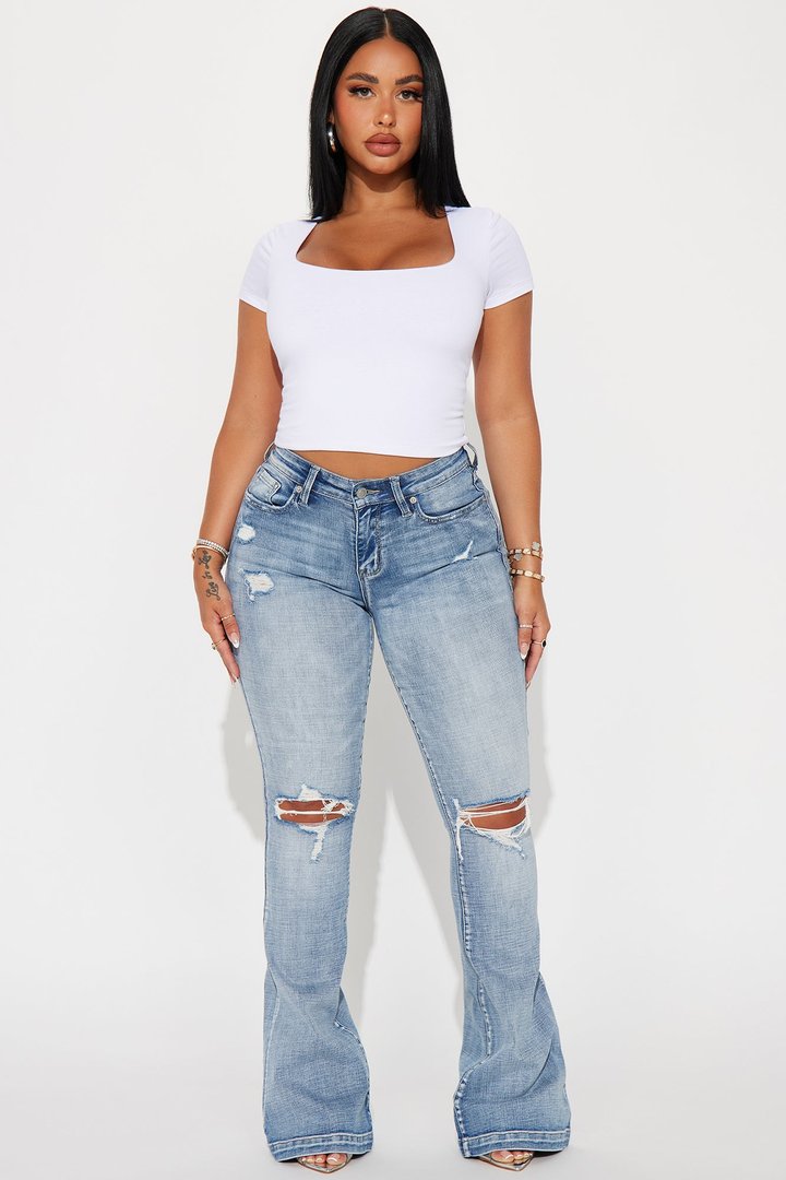 Key Figure Ripped Stretch Flare Jeans - Medium Wash
