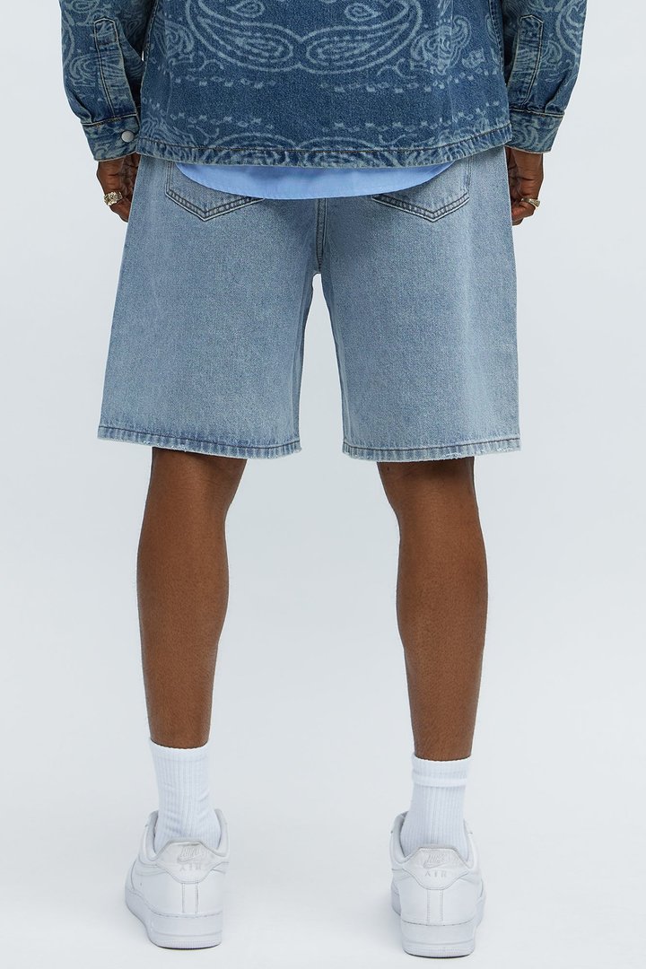 Relaxed Star Studded Denim Shorts - Light Blue Wash