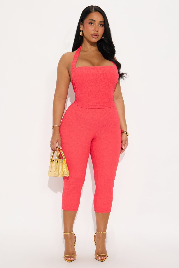 Delilah Textured Halter Capri Pant Set - Coral