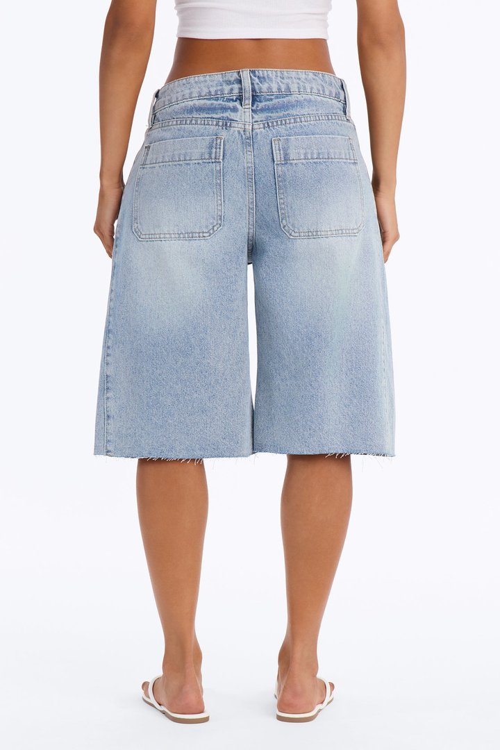 Carryn Non Stretch Crossover Waistband Denim Jorts - Light Wash