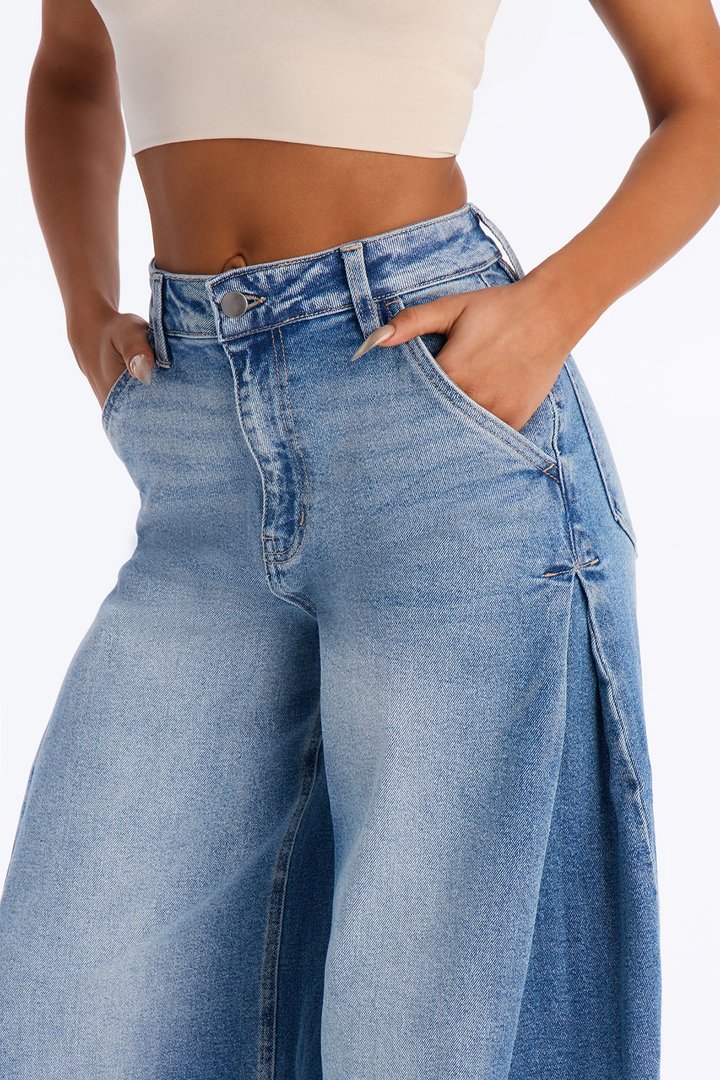 Coastline Pleated Stretch Wide Leg Jeans - Medium Wash