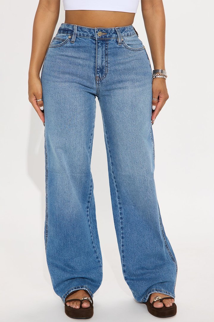 Never Changing Wide Leg Jeans - Medium Wash