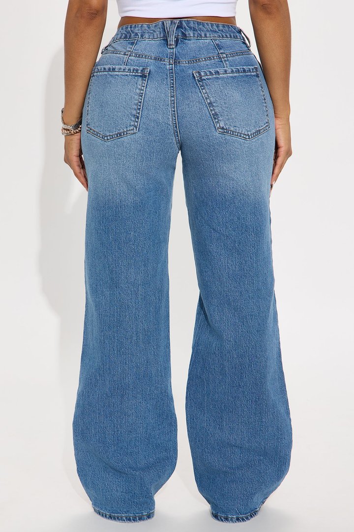 Never Changing Wide Leg Jeans - Medium Wash