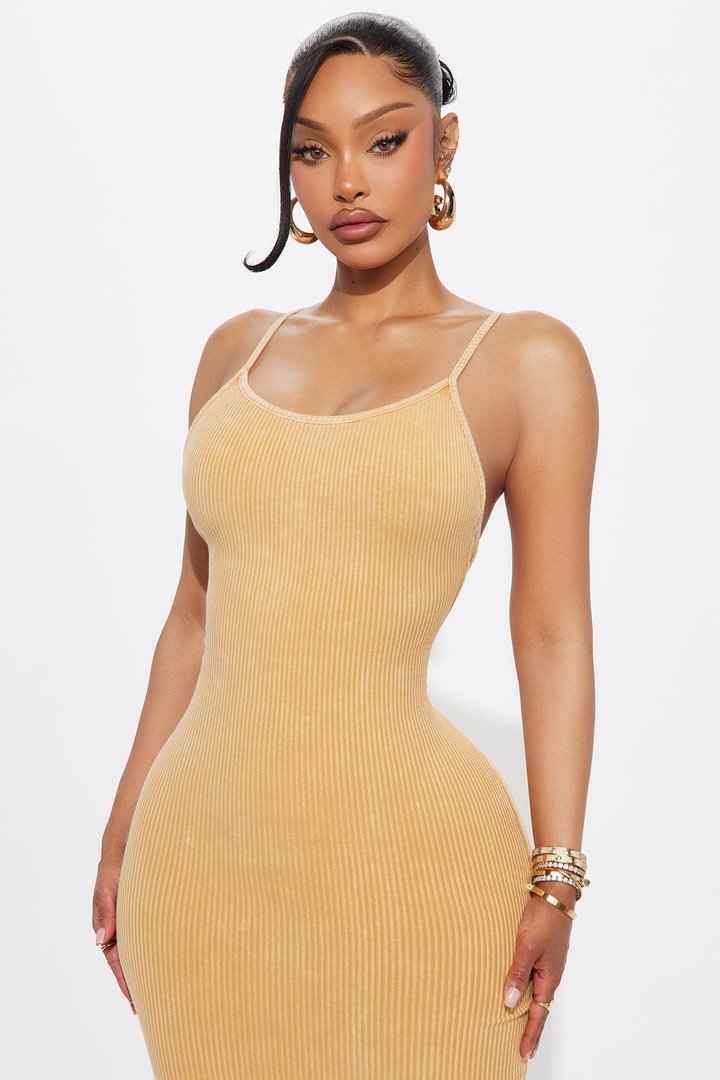 Off Duty Backless Ribbed Maxi Dress - Mustard