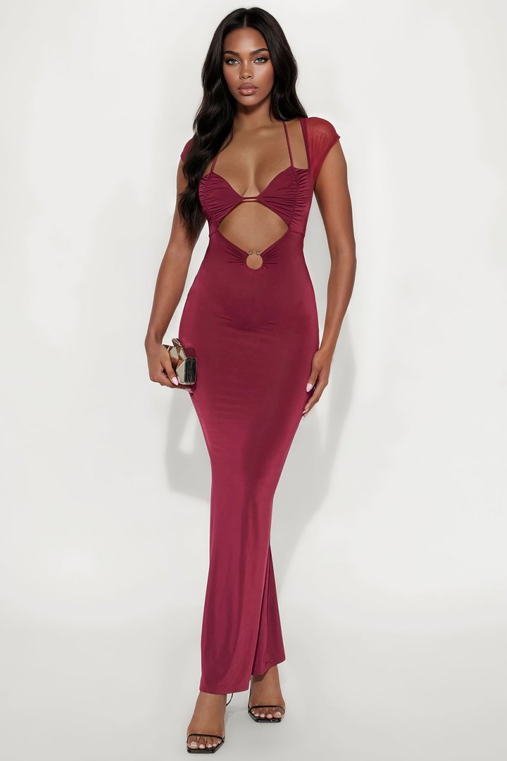 Dreamy Nights Maxi Dress - Burgundy