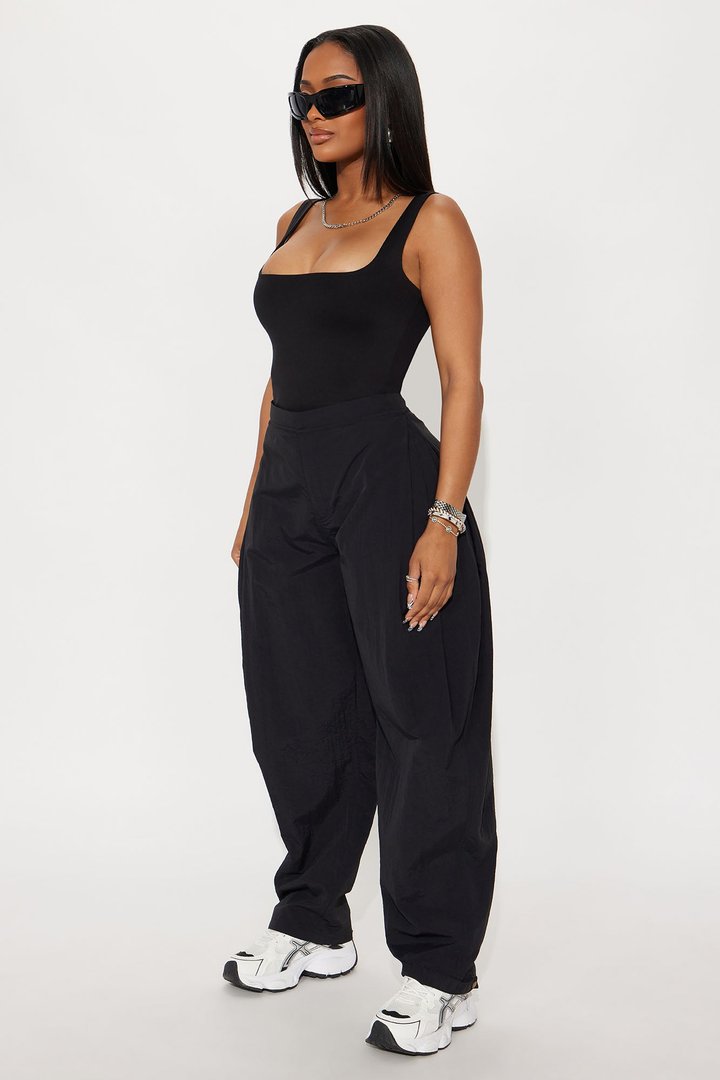 Contour Double Lined Square Neck Tank Top - Black