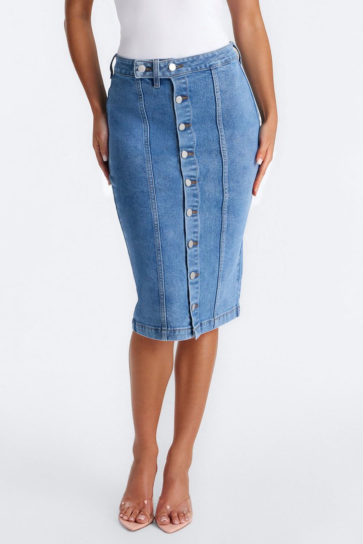 Right On The Line Denim Midi Skirt - Medium Wash