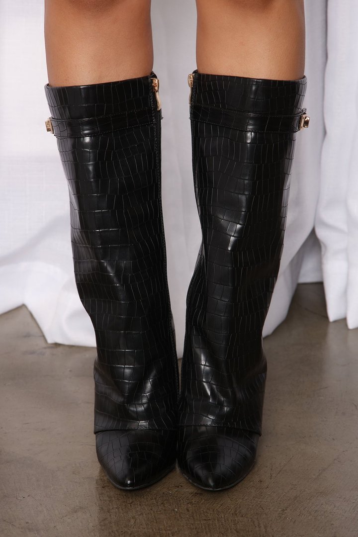 Not The Same Knee High Boots - Black