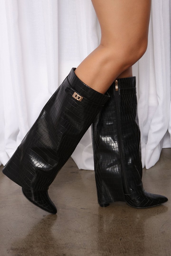 Not The Same Knee High Boots - Black
