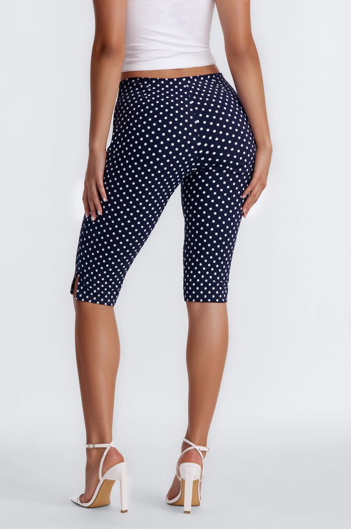 Sailor's Sweetheart Skinny Printed Capri Pant - Navy/combo